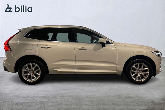 Volvo XC60 5 of 23