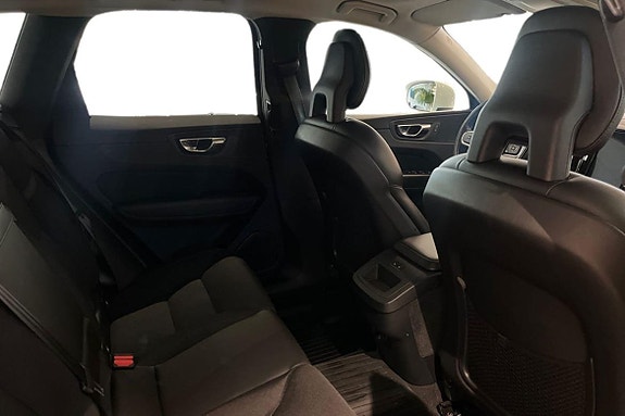 Volvo XC60 20 of 23
