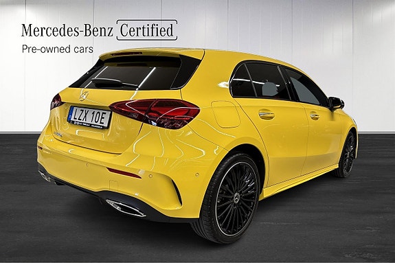 Mercedes-Benz A250 e 4 of 5