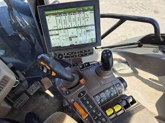 John Deere 6250 R 10 of 10