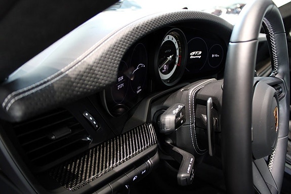 Porsche 911 13 of 18