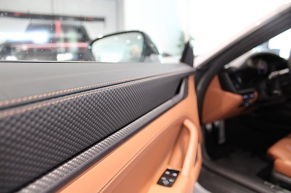 Porsche 911 15 of 23