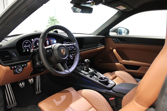Porsche 911 12 of 23