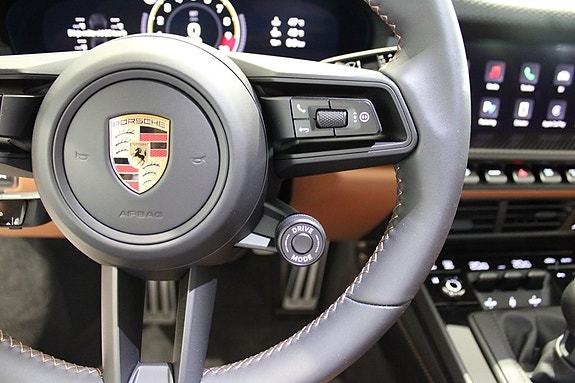 Porsche 911 20 of 23
