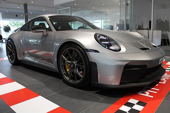 Porsche 911 7 of 23