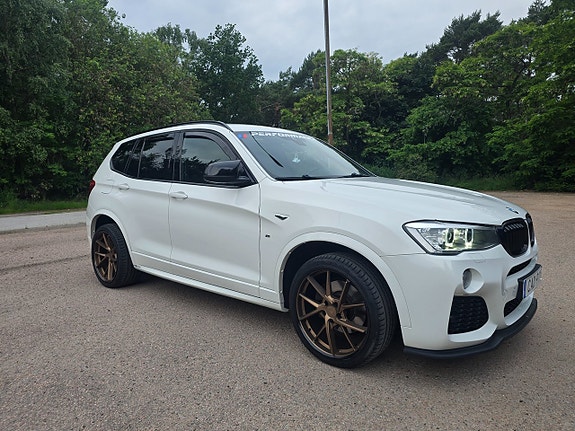 BMW X3 2 of 5