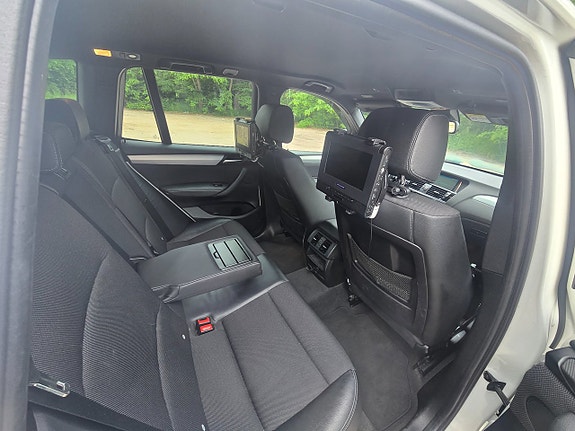 BMW X3 17 of 30