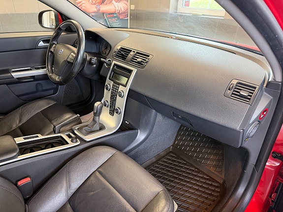 Volvo V50 11 of 13