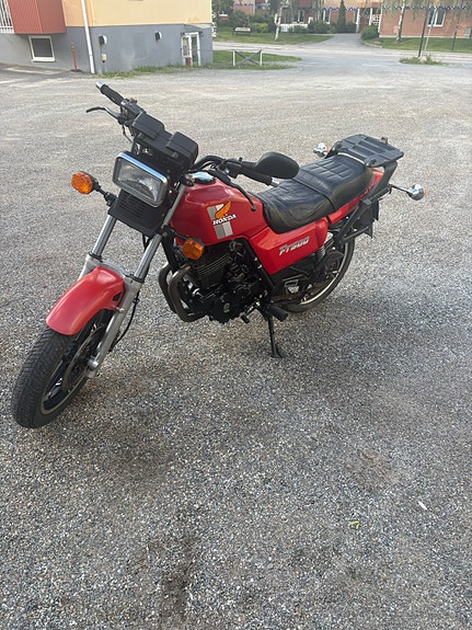 Honda FT 500 PC07 2 of 5