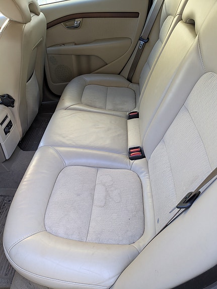 Volvo V70 10 of 10