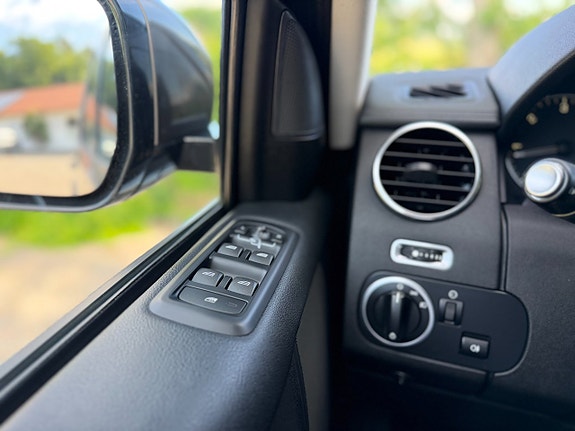 Land Rover Discovery 22 of 26