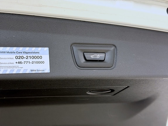 BMW i4 9 of 20