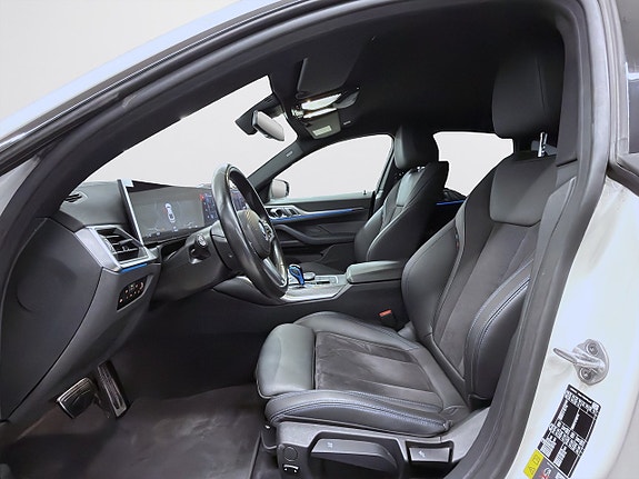 BMW i4 14 of 20