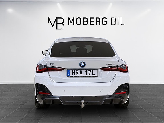 BMW i4 7 of 20