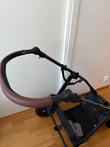 Product image 9 of 11