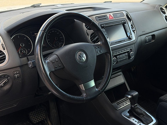 Volkswagen Tiguan 6 of 21