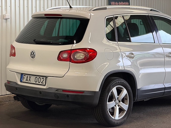 Volkswagen Tiguan 4 of 5