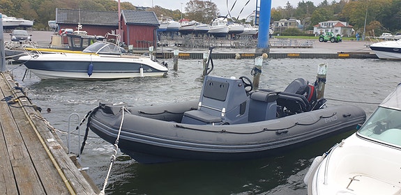 Zodiac Pro 5.5 med Evinrude E-TEC 90 HO 4 of 6