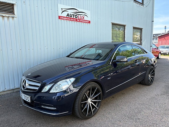 Mercedes-Benz E350 2 of 16