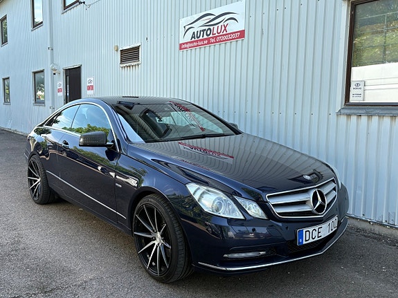 Mercedes-Benz E350 4 of 16
