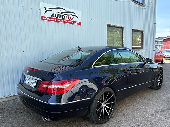 Mercedes-Benz E350 6 of 16