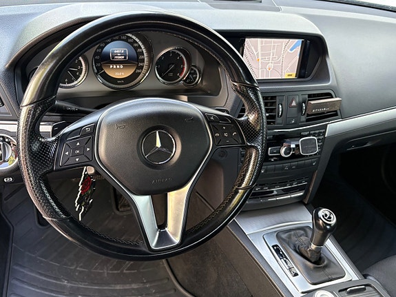 Mercedes-Benz E350 15 of 16