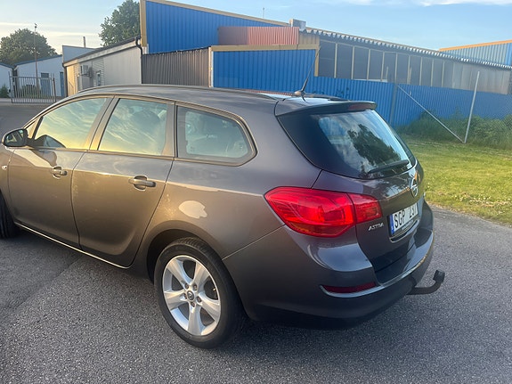Opel Astra 5 of 5