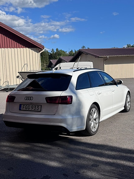 Audi A6 2 of 7