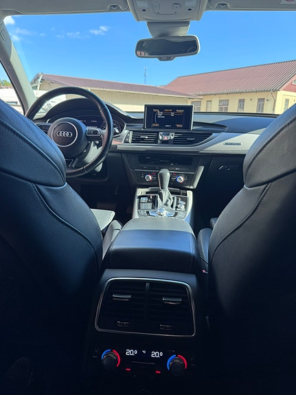 Audi A6 6 of 7