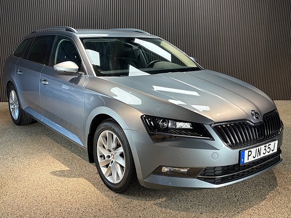 Skoda Superb 3 of 5