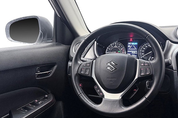 Suzuki Vitara 16 of 29