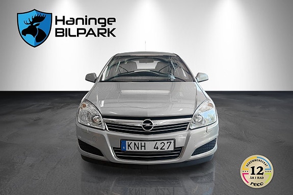 Opel Astra 3 of 5
