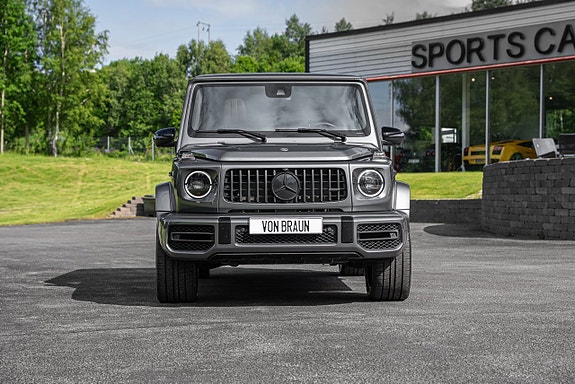 Mercedes-Benz G63 3 of 5