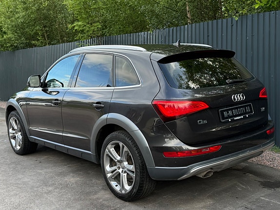 Audi Q5 4 of 5