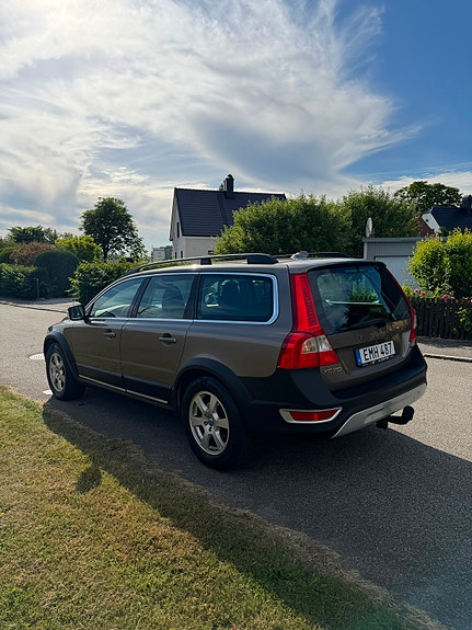 Volvo XC70 3 of 5