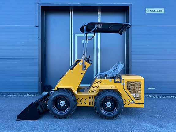 Minilastare (Skid Steer med sits) Careasy Maskin 8 of 12