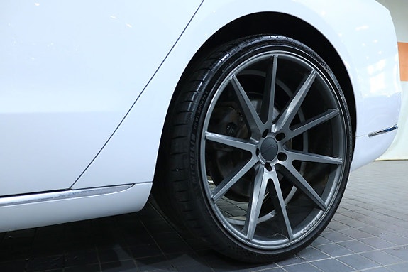 Audi A8 13 of 30