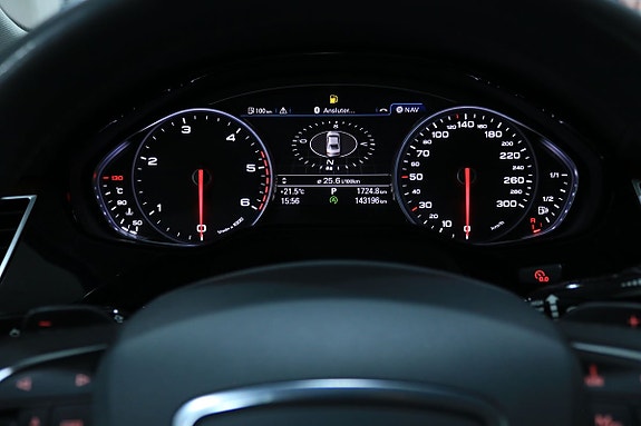 Audi A8 19 of 30