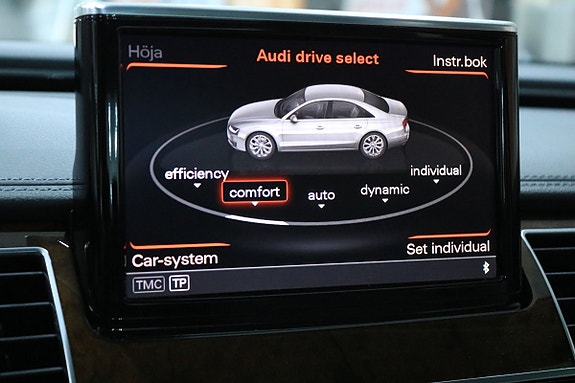 Audi A8 22 of 30