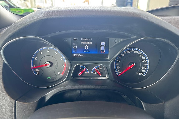 Ford Focus 14 of 26