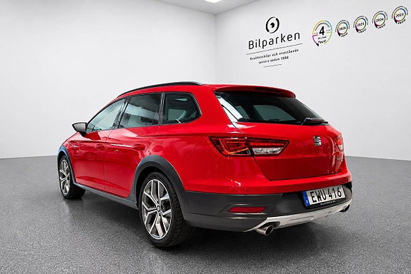 Seat Leon 3 of 5