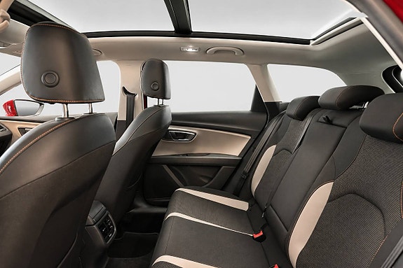 Seat Leon 9 of 15
