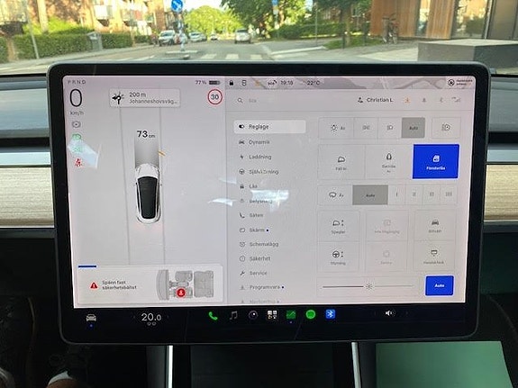 Tesla Model 3 20 of 24