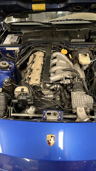Porsche 944 4 of 4