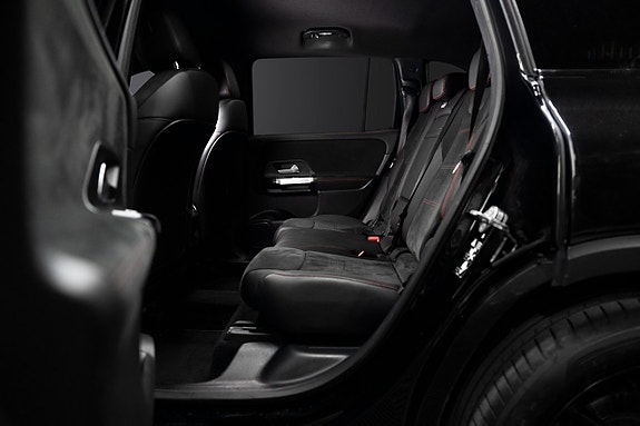 Mercedes-Benz GLB200 d 19 of 19