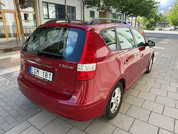 Hyundai i30 5 of 5