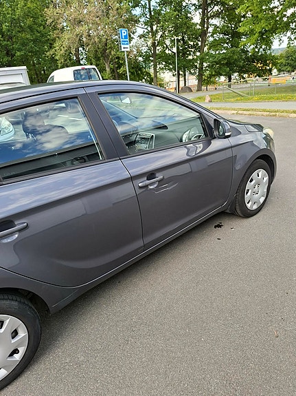 Hyundai i20 3 of 5