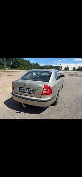 Skoda Octavia 3 of 5