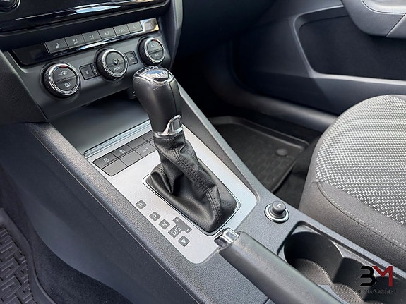 Skoda Octavia 14 of 21