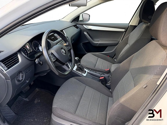 Skoda Octavia 8 of 21